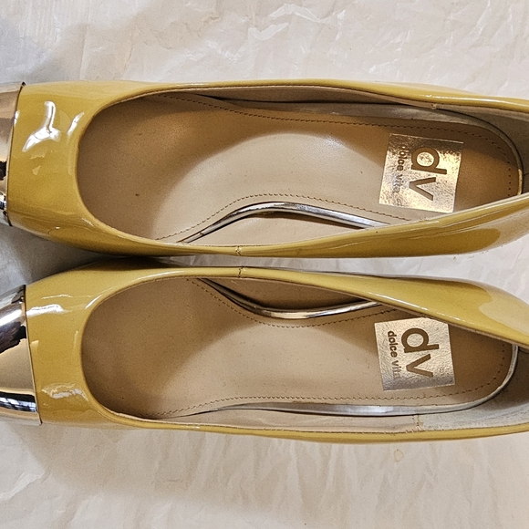 Dolce Vita 5", Tan Heels Sz 8 - Picture 4 of 5